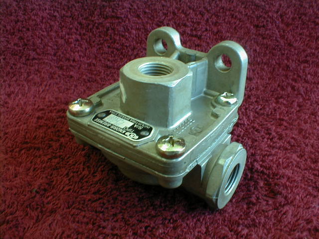 VALVULA SOLTADO RAPIDO   KNORR OF1115/1318; O371 / IVECO