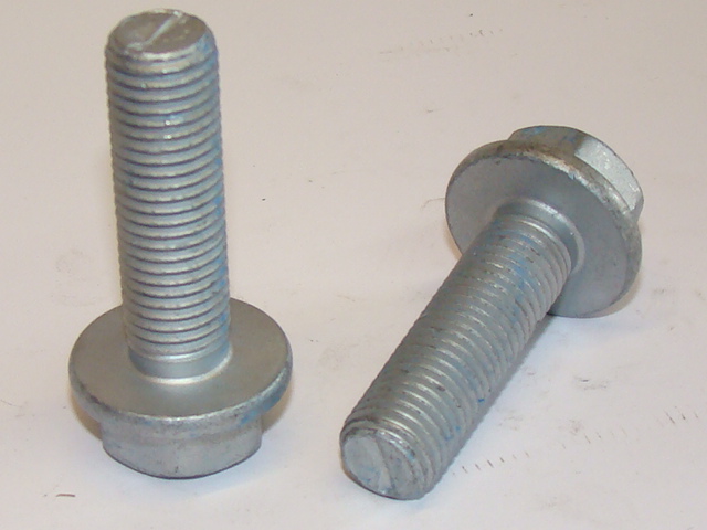 TORNILLO SOPORTE MOTOR TRASERO OH1621L 12 X 1.5 X 40MM BRAS