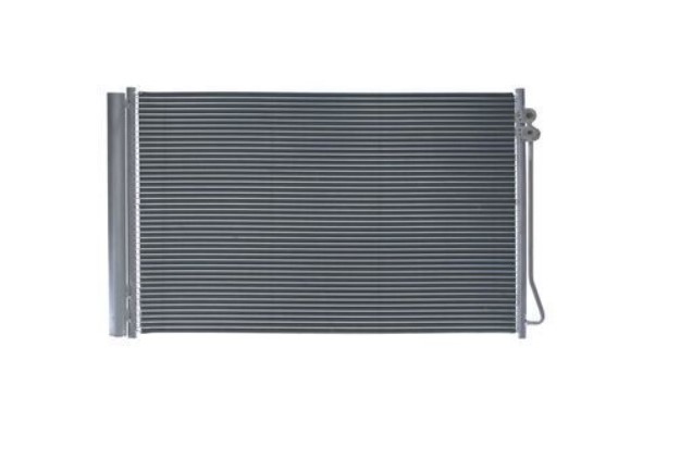 CONDENSADOR A/C W447 VITO 109 VTB/E NISSENS