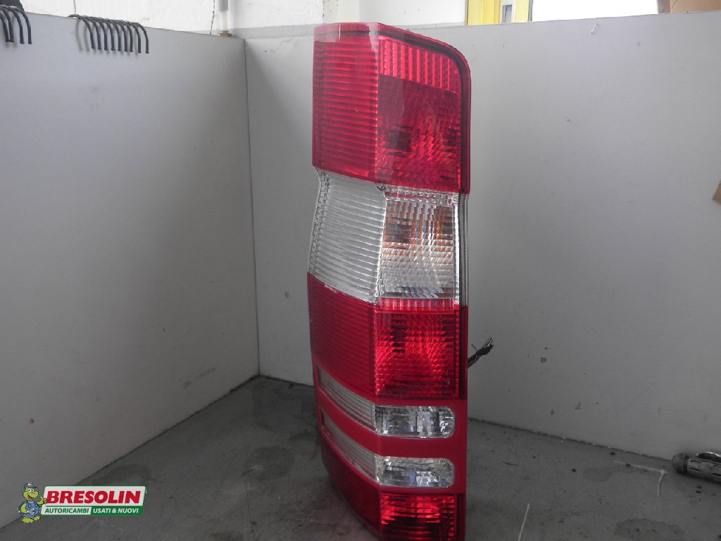 FOCO TRASERO IZQUIERDO SPRINTER 315CDI DT