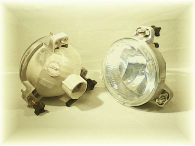 FAROL PRINCIPAL LUZ BAJA S/VIGIA MARCOPOLO VOLARE-APACHE S22