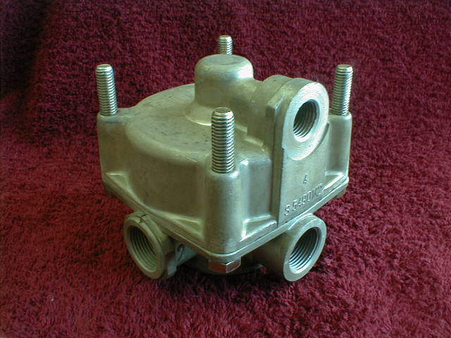 VALVULA RELE SCANIA K113/K124/L94