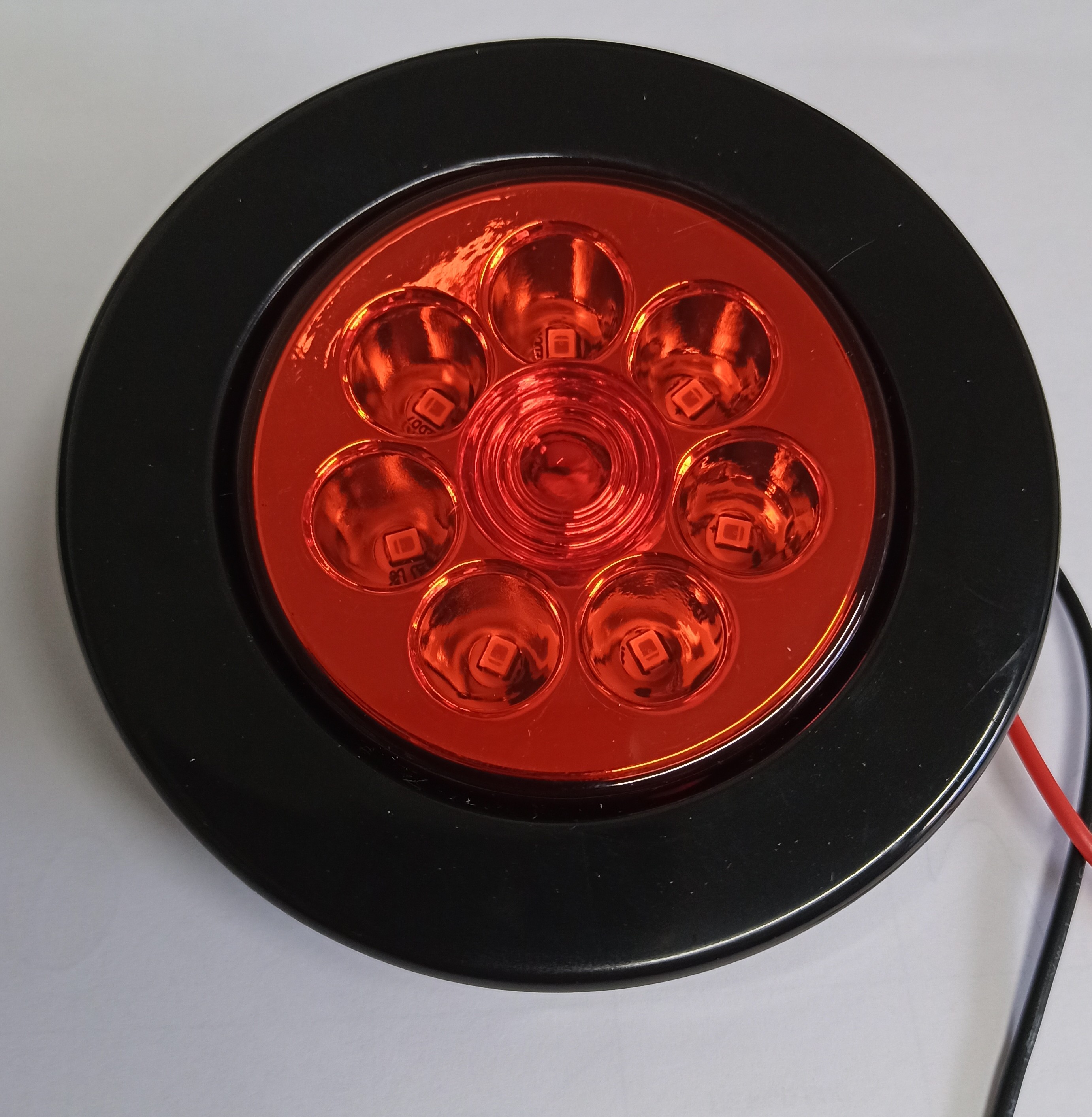 FAROL REDONDO 2 1/2" AMBAR 7LED MULTIVOLTAJE
