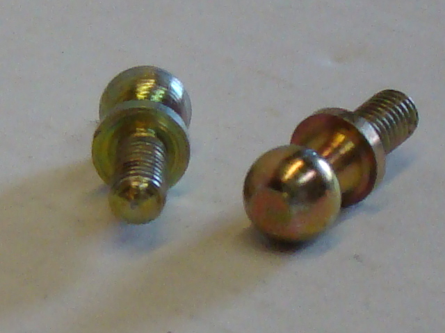 PIVOTE ROTULA ACELERADOR 10MM DT 4.30014