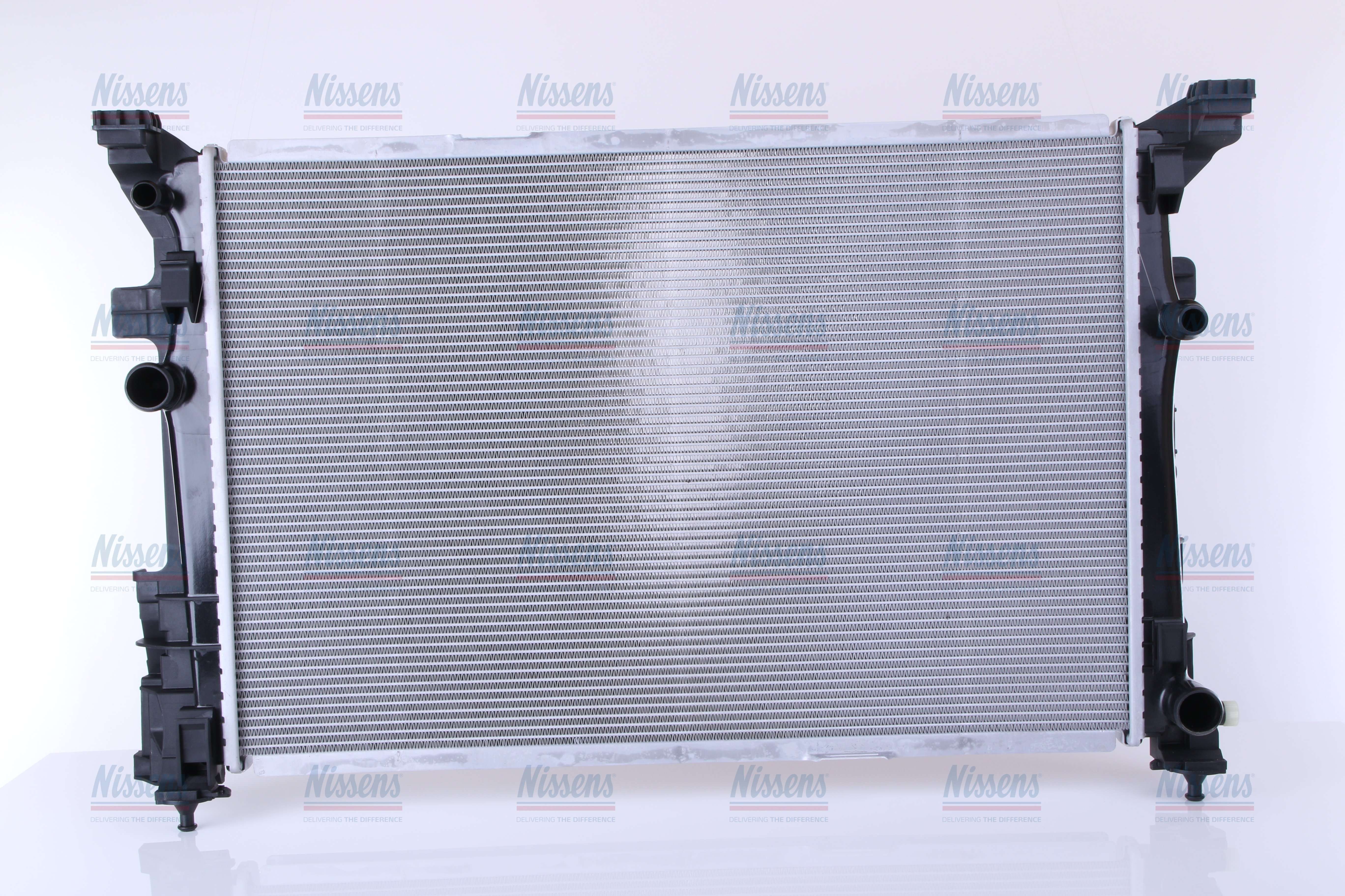 RADIADOR AGUA MOTOR CON A/C  W117 CLA180 A/T
